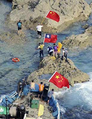 Siete activistas chinos arriban a Islas Diaoyu, según Guardia Costera de Japón