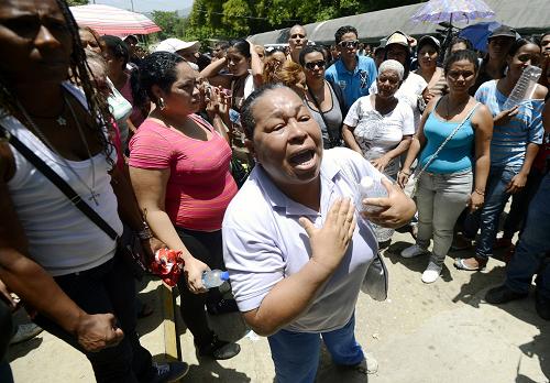 Confirman 25 muertos y 43 heridos por riña en cárcel venezolana‎