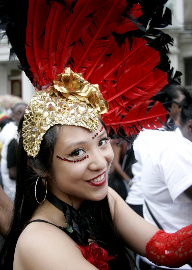 El Carnaval de Notting Hill llena las calles de este barrio londinense de fiesta y color