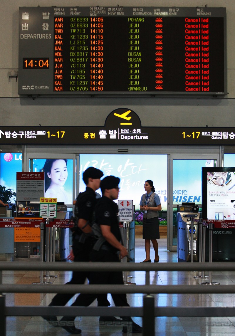 Al menos 15 muertos tras el paso del tifón Bolaven por Corea del Sur