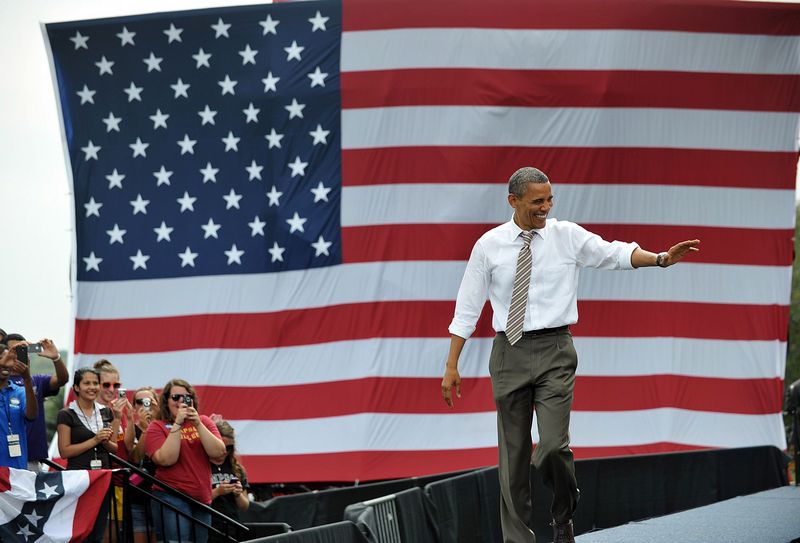 Obama inicia recorrido de campaña previo a la convención de su partido