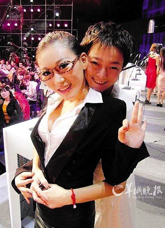 Yu Xia, la chica sexual pide novio en un programa chino de matrimonio