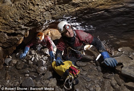 La cueva más profunda del Globo revela sus secretos mediante 200 exploradores 12