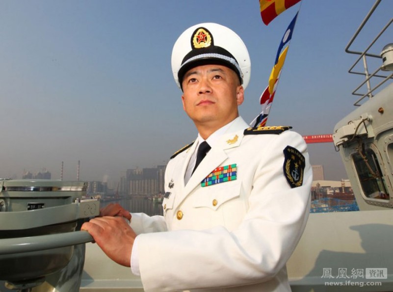 Entra en servicio el primer portaaviones de China