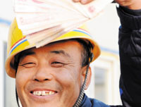 Salario mínimo de China crecerá más del 13% al año en próximo lustro