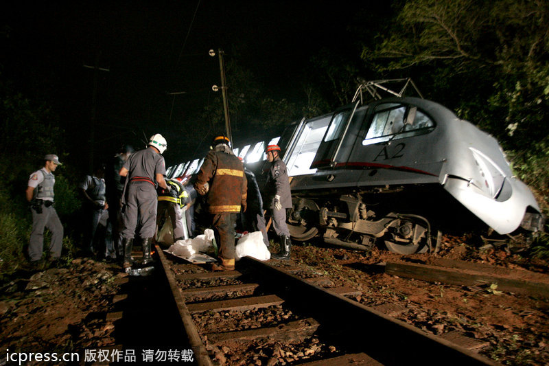 El accidente de un tren turístico en Brasil se salda con dos muertos y 40 heridos
