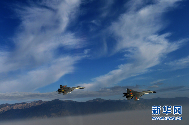 Aviones de combate de Fuerza aérea de China 16