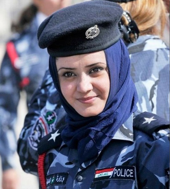 Mujeres policías guapas de diferentes países: Irak