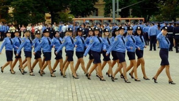 Mujeres policías guapas de diferentes países: Ucrania