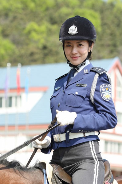 Mujeres policías guapas de diferentes países: China