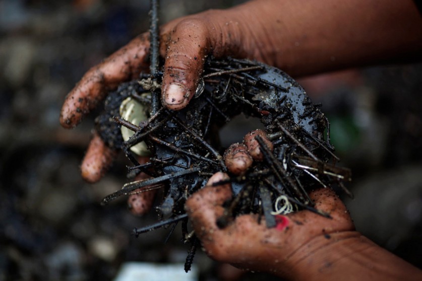 Los guatemaltecos pobres superviven depende de las basuras