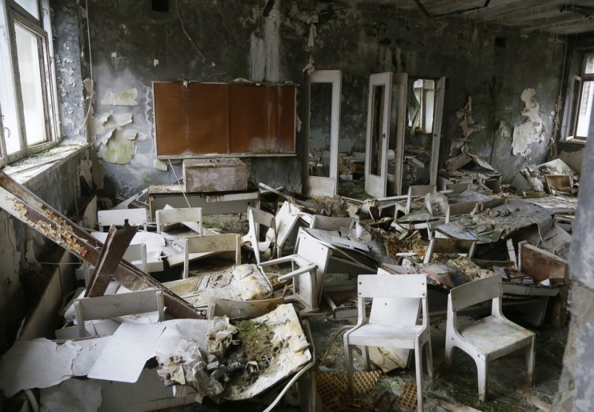 El día 27 de noviembre de 2012 en Pripyat, Ucrania, una kindergarten abandonado. 当地时间2012年11月27日，乌克兰普里皮亚季，废弃的幼儿园。