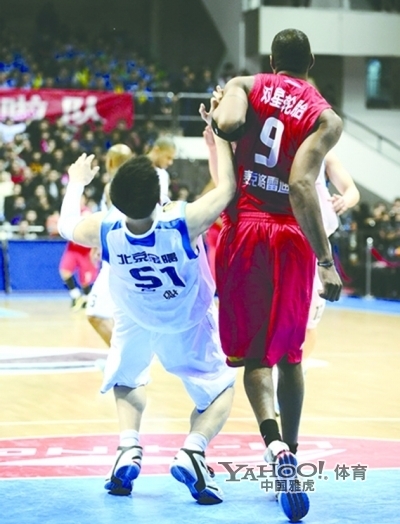 Los gestos insultos en deportes