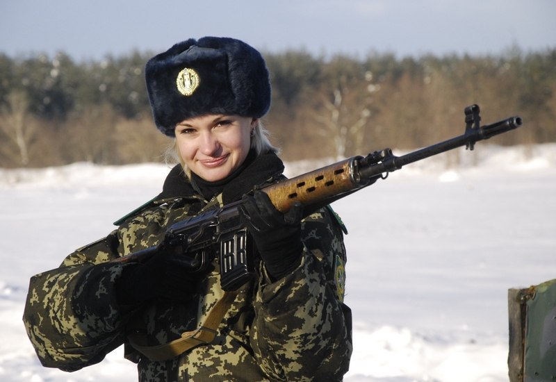 Las mujeres soldadas más guapas en Ucrania