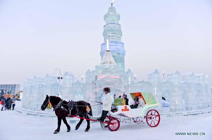 Inaugura en Harbin el 29º Festival de Hielo y Nieve 5