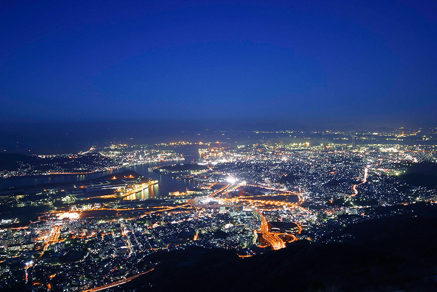 Brillantes paisajes nocturnos de Japón 8