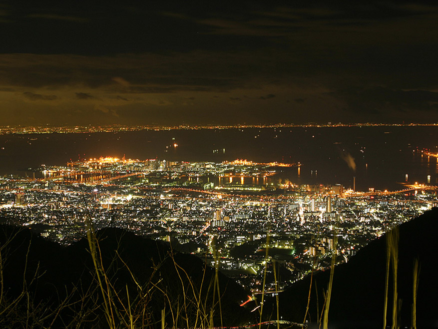 Brillantes paisajes nocturnos de Japón 5