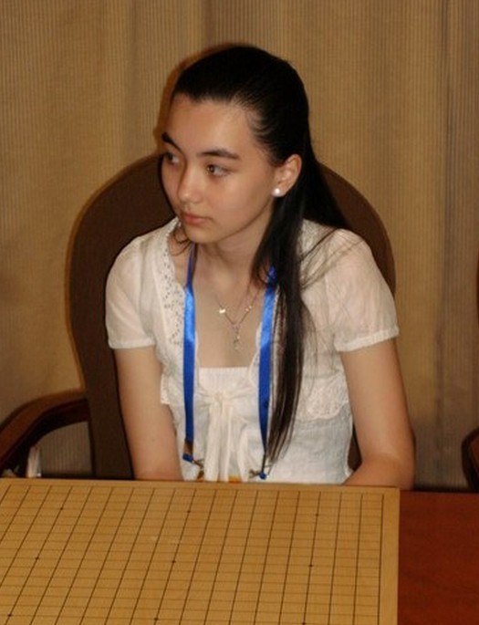 Chicas sexy de raza mixta en deportes