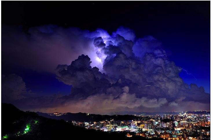 Las maravillosas vistas de cumulonimbos en el mundo 7