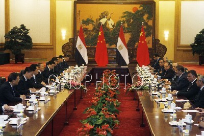 Las relaciones entre China y los países árabes en 2012 1