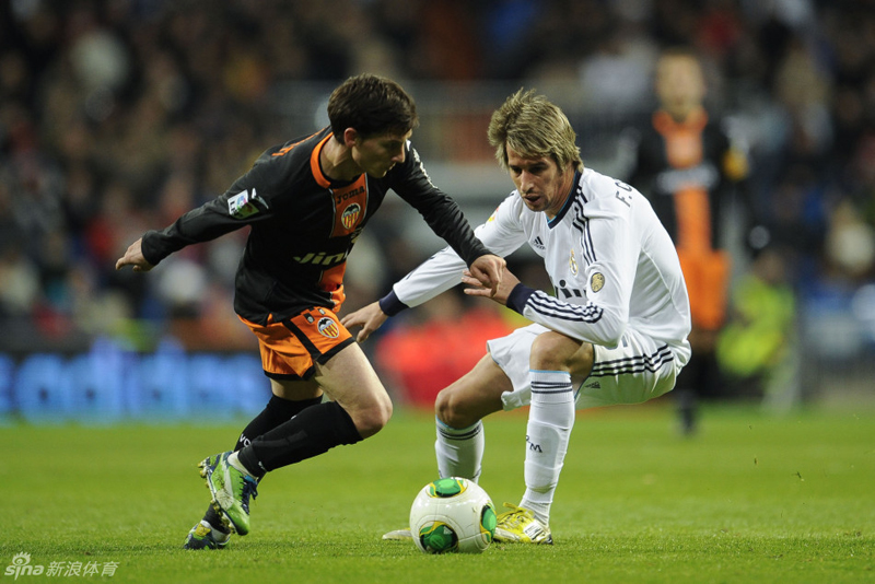 Copa del Rey: El Real Madrid cobra ventaja en el cruce ante un Valencia superior 10