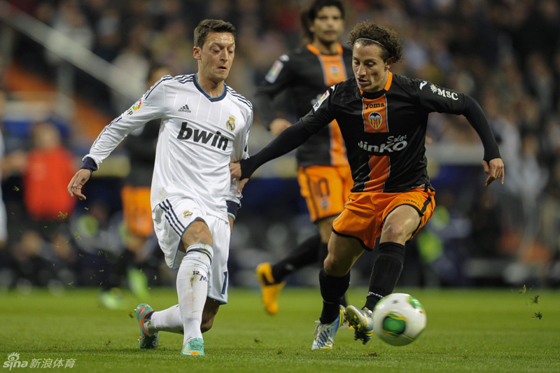 Copa del Rey: El Real Madrid cobra ventaja en el cruce ante un Valencia superior 14