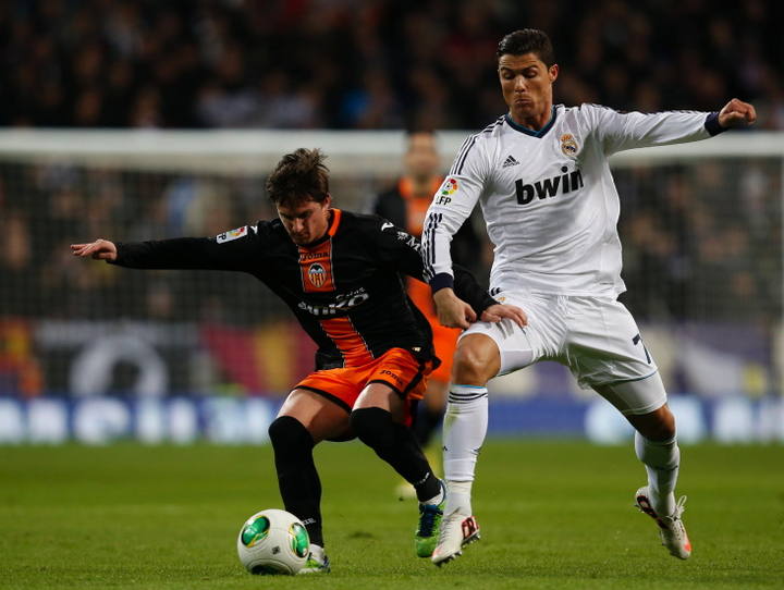 Copa del Rey: El Real Madrid cobra ventaja en el cruce ante un Valencia superior 23