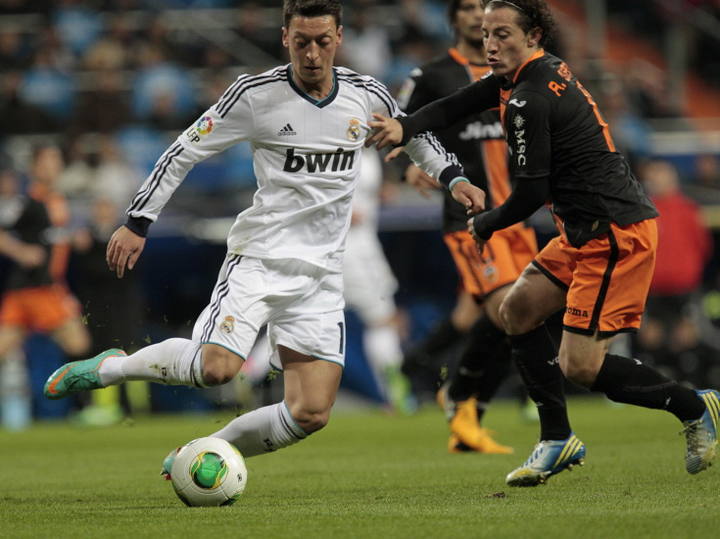 Copa del Rey: El Real Madrid cobra ventaja en el cruce ante un Valencia superior 27