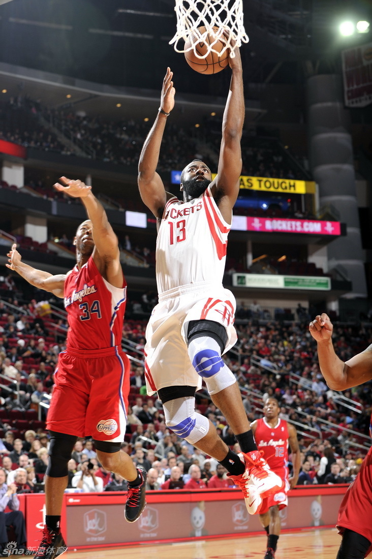 Los Clippers supera a los Rockets por 117-109 6