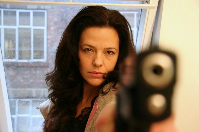 Mujeres sexys y armas