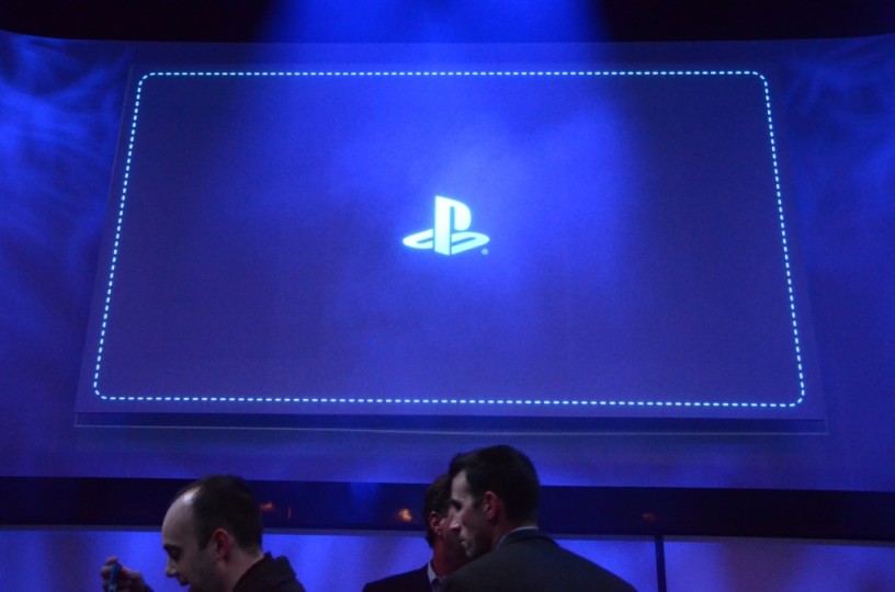 SONY presenta PlayStation 4