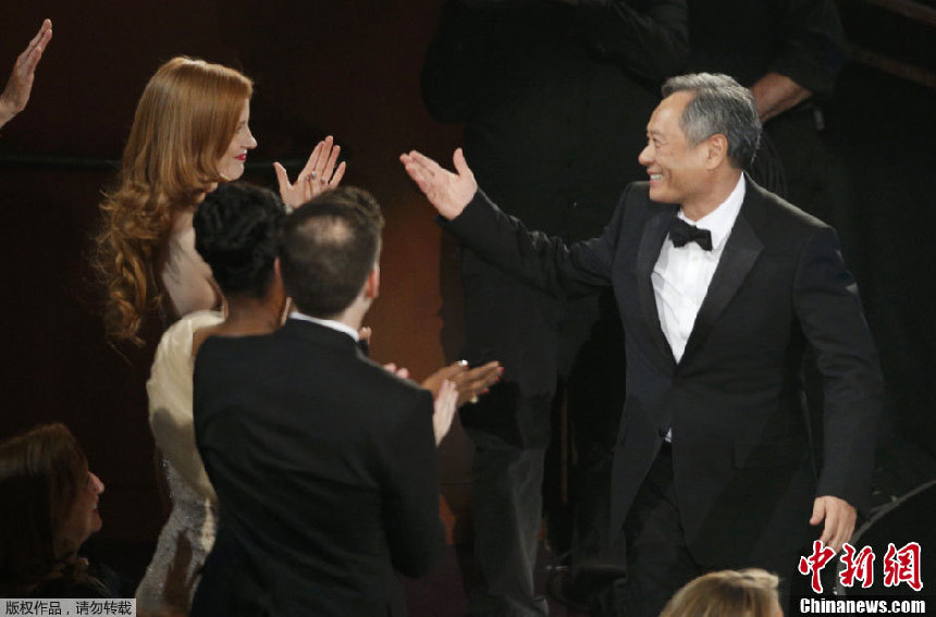 Ang Lee gana Oscar al mejor director por &apos;La vida de Pi&apos;