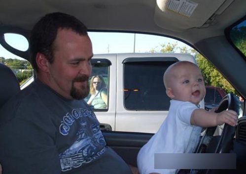 Papás con talento y bebés graciosos 24