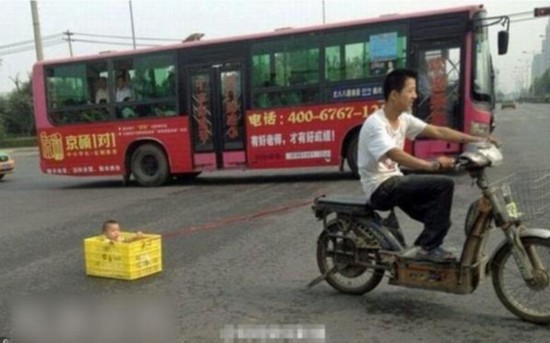 Papás con talento y bebés graciosos 29