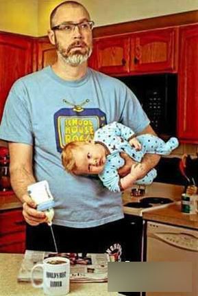 Papás con talento y bebés graciosos 32