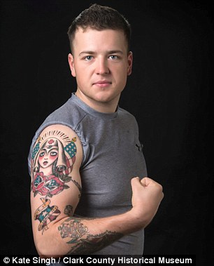 Tatuajes en los soldados desmovilizados estadounidenses conmemoran la guerra