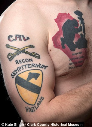 Tatuajes en los soldados desmovilizados estadounidenses conmemoran la guerra