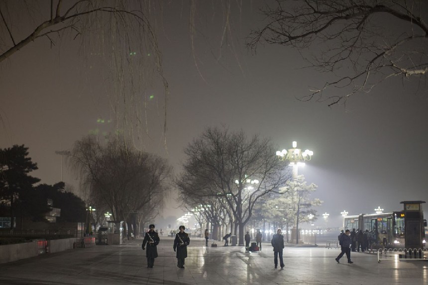 Refuerzan vigilancia en Tian´anmen en vísperas de las dos sesiones anuales 2