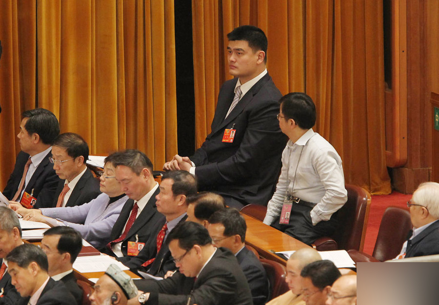 Yao Ming, miembro del Comité Nacional de la CCPPCh 6