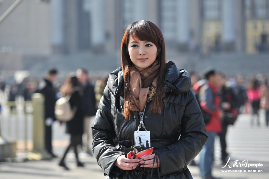 La periodista china más guapa en las dos sesiones