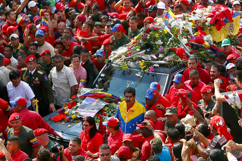 Pueblo venezolano despide a Hugo Chávez 5