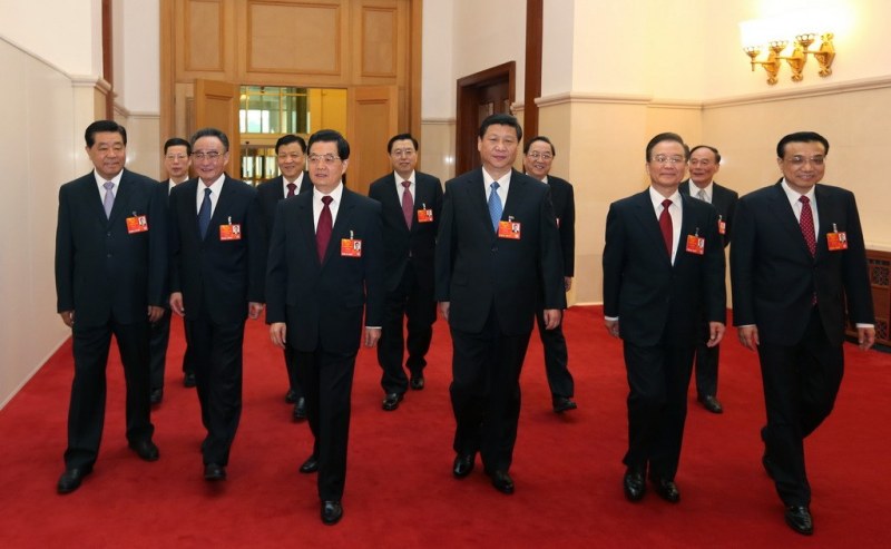 El día 5 de marzo de 2013, los líderes chinos entraron en la inauguración de la primera sesión de la XII APN.