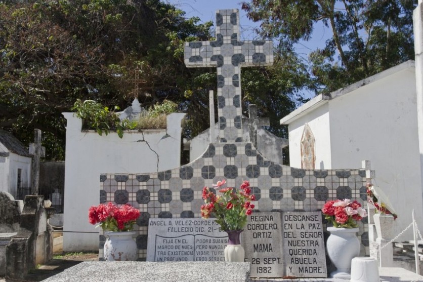 La cultura misteriosa del cementerio en Puerto Rico