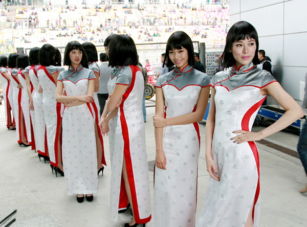 Las azafatas hermosas del Gran Premio de China, la tercera prueba del F1 en Shanghai 2013