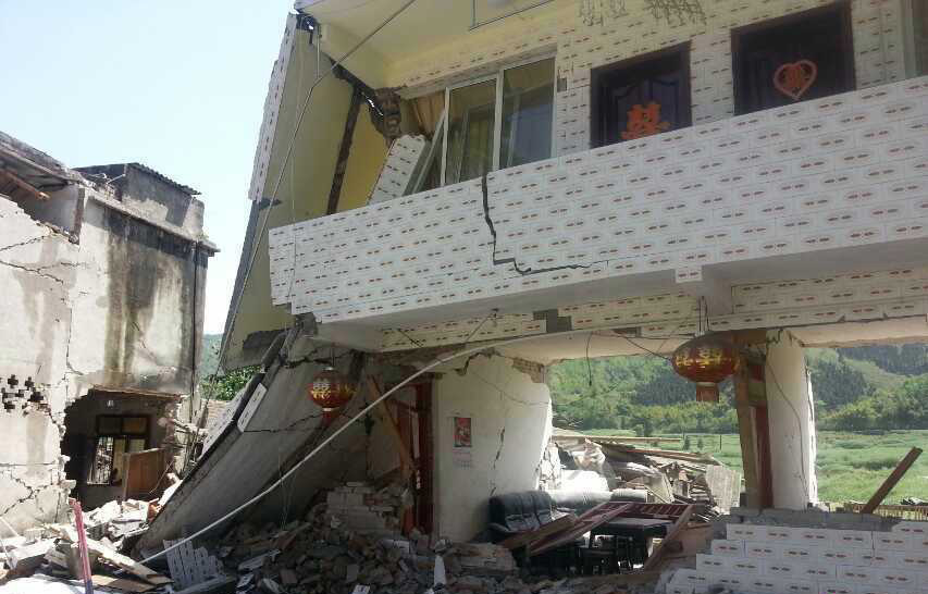 Terremoto de 7,0 grados sacude provincia suroeste de China 25