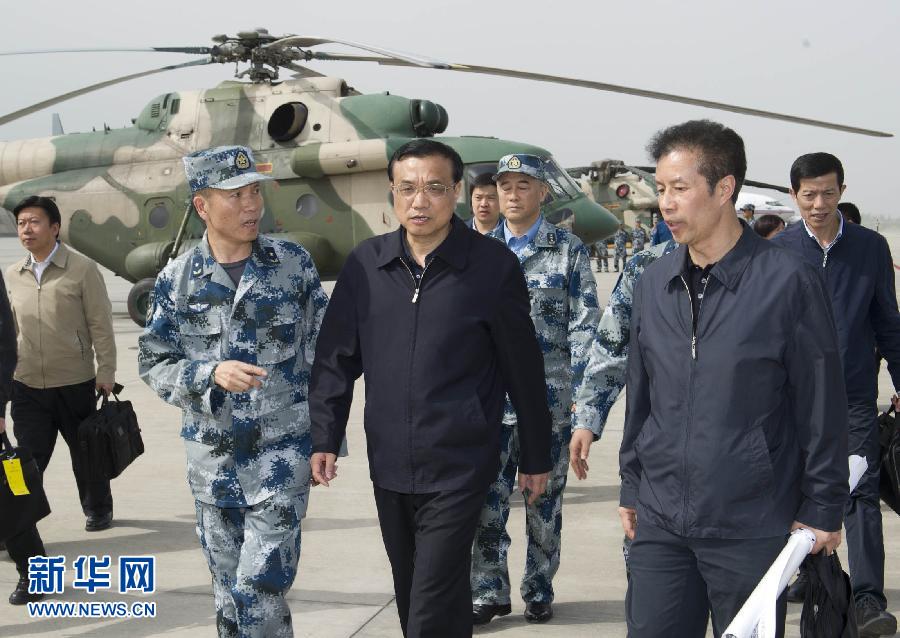 Primer ministro chino pide esfuerzos para reducir cifra de muertes por sismo 1
