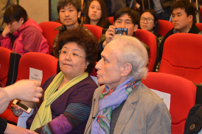 José Carreras dispuesto a &apos;echar chispas de amor&apos; con soprano china en escenario 3