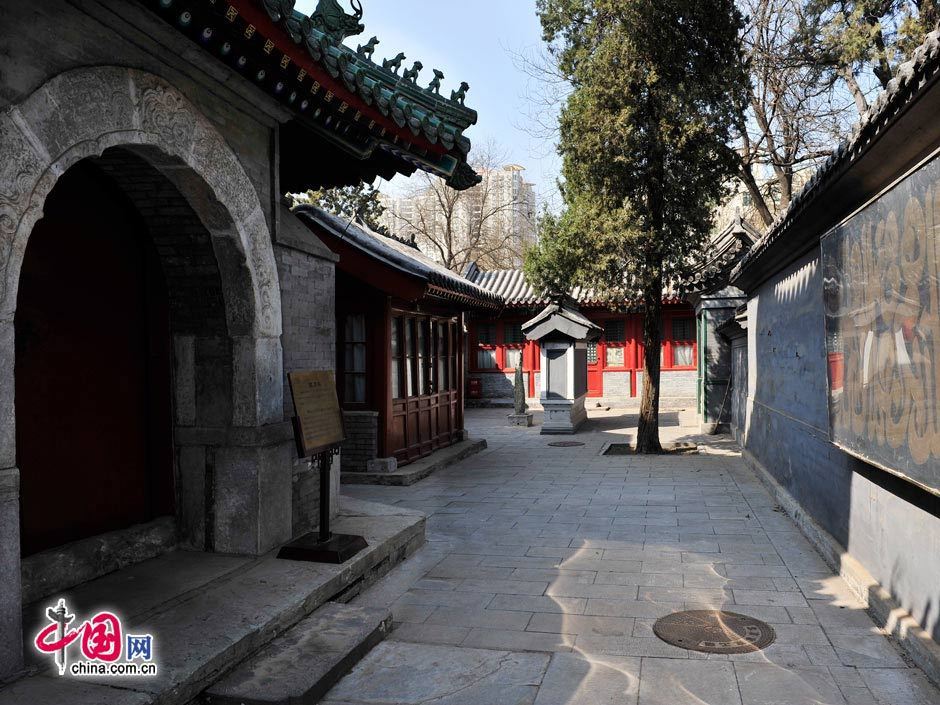 Diez sitios de interés cultural en los barrios sureños de Beijing 31