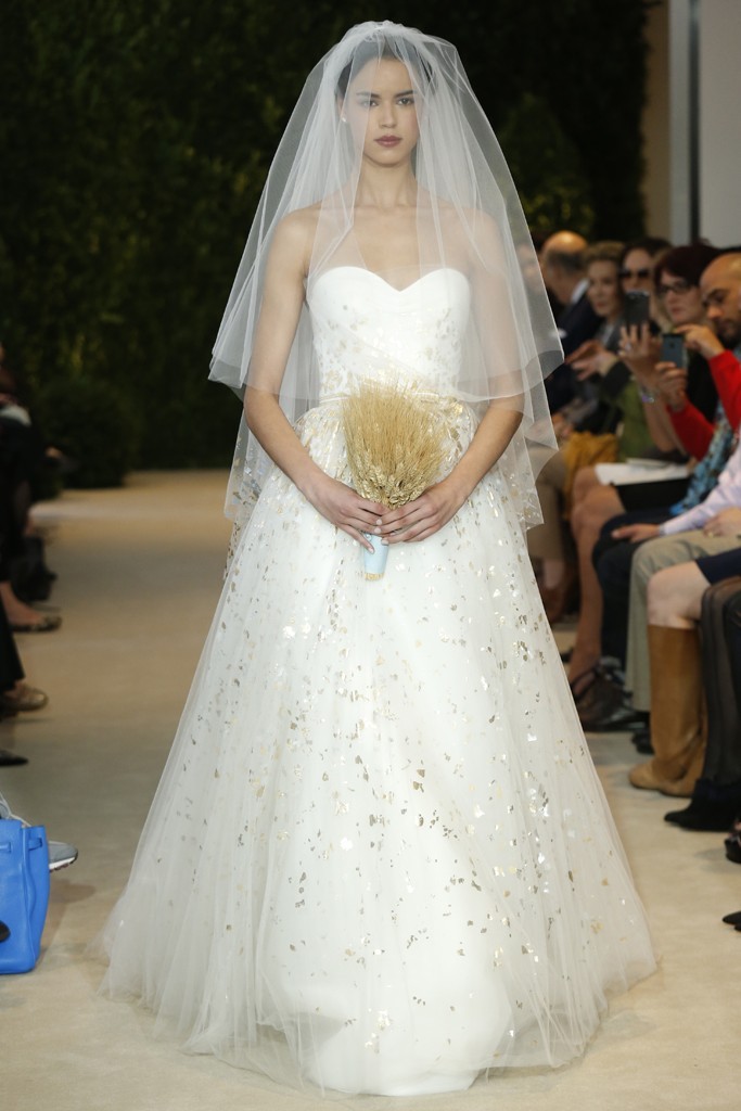 El show de Vestido de novia de Carolina Herrera 3