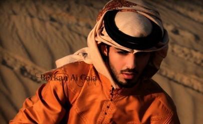 Jóven modelo árabe expulsado por ser guapo 3